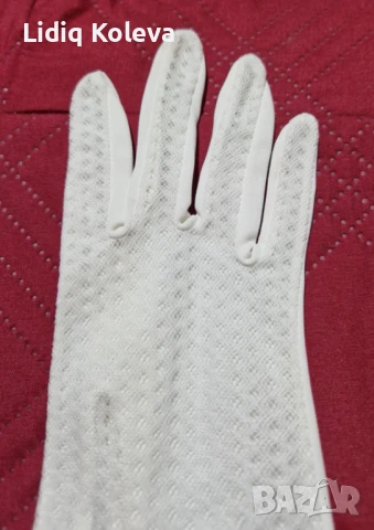 Бели дамски ръкавици, снимка 2 - Ръкавици - 51045807