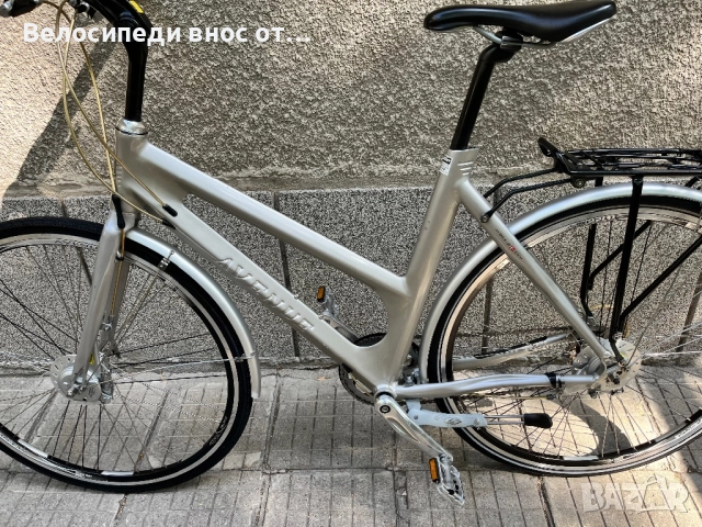 Алуминиев велосипед Avenue 28 цола 8 скорости много лека рамка и запазено внос от Австрия , снимка 16 - Велосипеди - 51753672