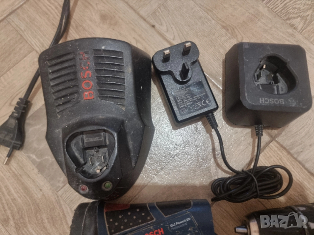 Комплект инструменти BOSCH 10,8V, снимка 5 - Винтоверти - 52918543