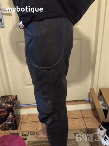 Мото панталон естествена кожа, снимка 3 - Спортна екипировка - 36561087