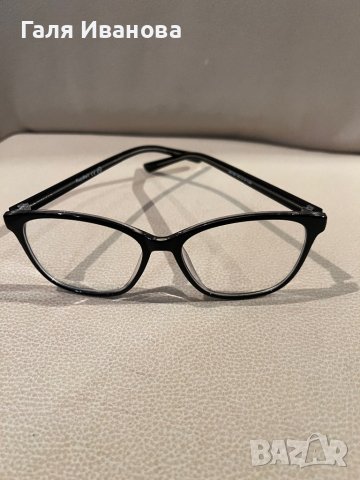 Диоптрични рамки , снимка 1 - Слънчеви и диоптрични очила - 42359088
