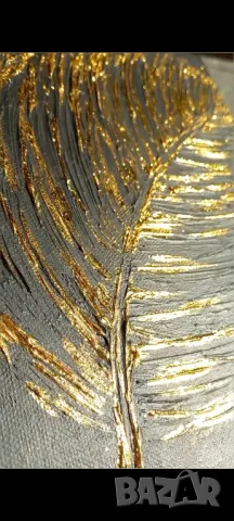 Златното листо-рисувано платно