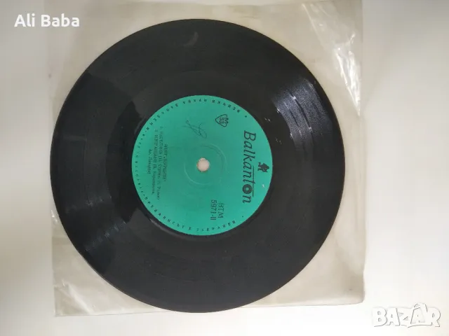 малка плоча ВТМ 5971 Щурците , снимка 1