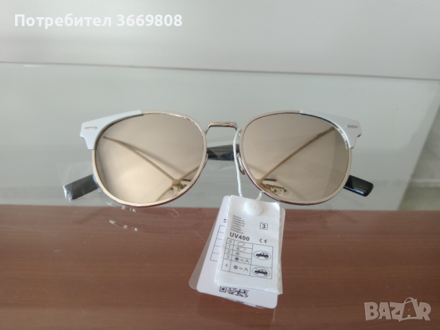 Дамски слънчеви очила, различни модели+калъф, снимка 15 - Слънчеви и диоптрични очила - 44599783