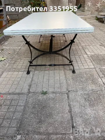 Масивна ниска маса, снимка 3 - Маси - 47613347