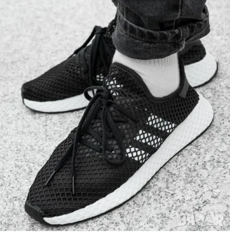 маратонки Adidas Deerupt Runner  номер 47 1/2