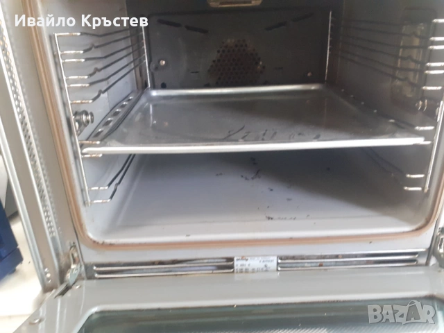 Продавам фурна за вграждане с керамични котлони , снимка 3 - Печки, фурни - 54352990