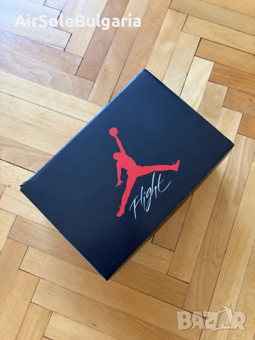 Nike Air Jordan 4s Retro Black Cat Sizes 41,42,43,44,45eu With Free Crease Protectors , снимка 16 - Маратонки - 56226259