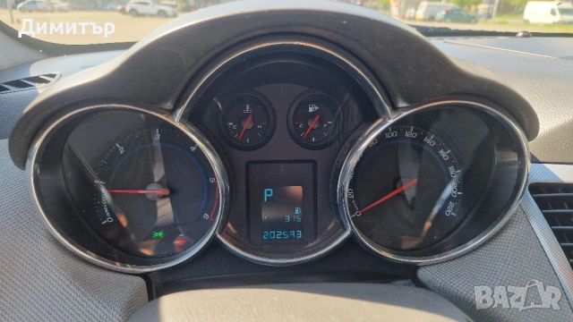 Chevrolet Cruze LT 2.0D, снимка 8 - Автомобили и джипове - 54293223
