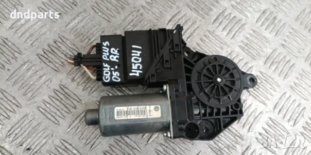 Моторче стъклоповдигач врата VW Golf Plus 2005г.(задна дясна)	