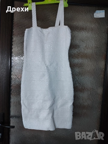 Дамски къси официални рокли 