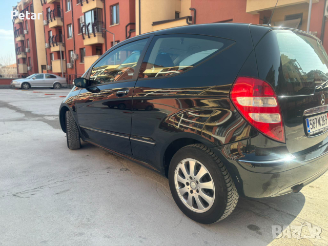 Mercedes A150 Elegance, снимка 4 - Автомобили и джипове - 44778058