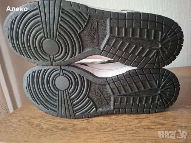 Nike Dunk кецове 42 номер. , снимка 9 - Маратонки - 56199373