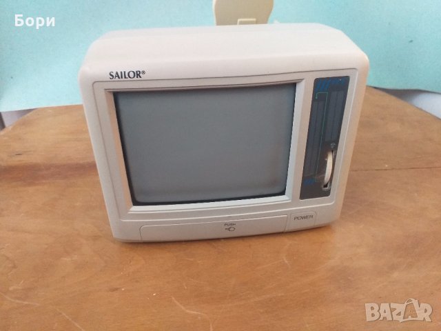 Малък телевизор