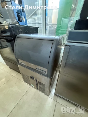 Ледогенератор 38кг/24часа, снимка 2 - Обзавеждане за заведение - 50978331