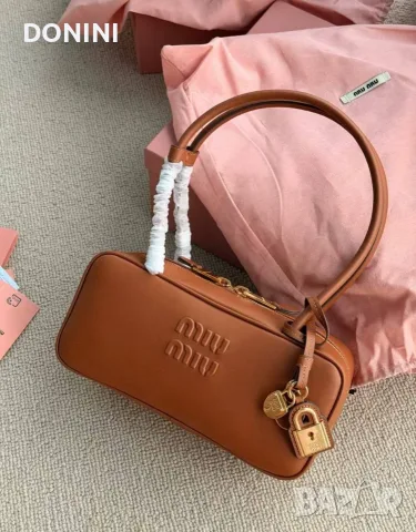 Miu Miu Belair Дамска чанта, кожа