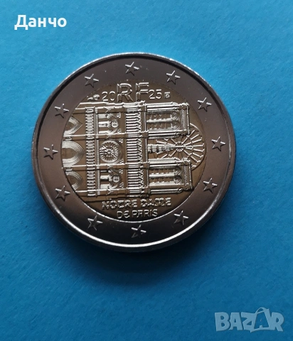 монета 2 евро Нотр Дам 2025, снимка 2 - Нумизматика и бонистика - 53063902