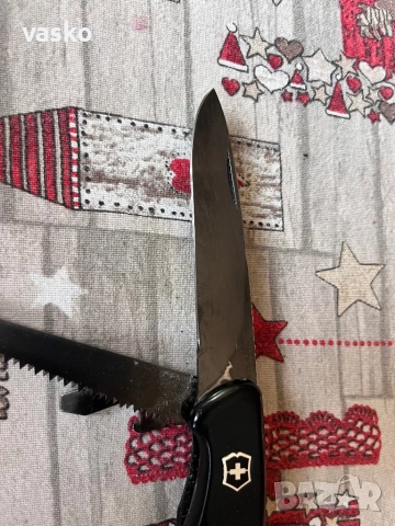 Victorinox onyx black, снимка 4 - Ножове - 52944211