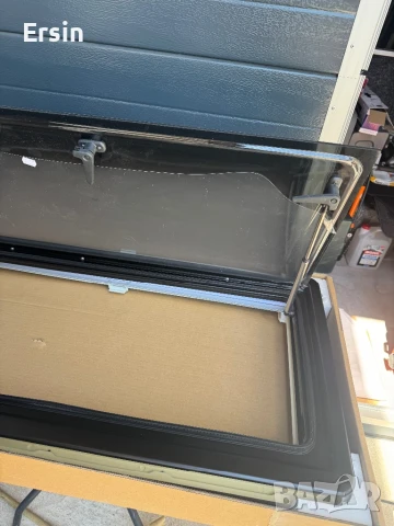 Прозорец Dometic Seitz с щора и комарник (Чисто нов) Монтажен размер : 1000х500, снимка 16 - Къмпинг мебели - 51321256