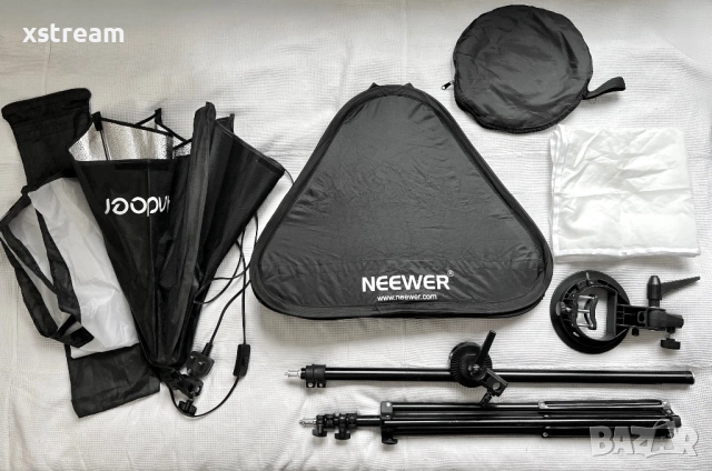2бр Софтбокс Фотографско Студийно осветление, 1х със S-Type държач за Светкавица Neewer, 1х Andoer 