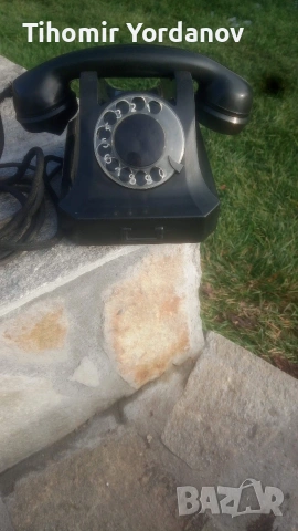 Бакелитови телефони -3 броя., снимка 3 - Антикварни и старинни предмети - 54059796
