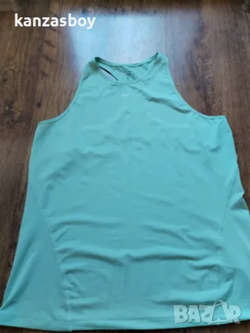 Nike Pro - страхотен дамски потник КАТО НОВ ХЛ, снимка 5 - Потници - 50271578