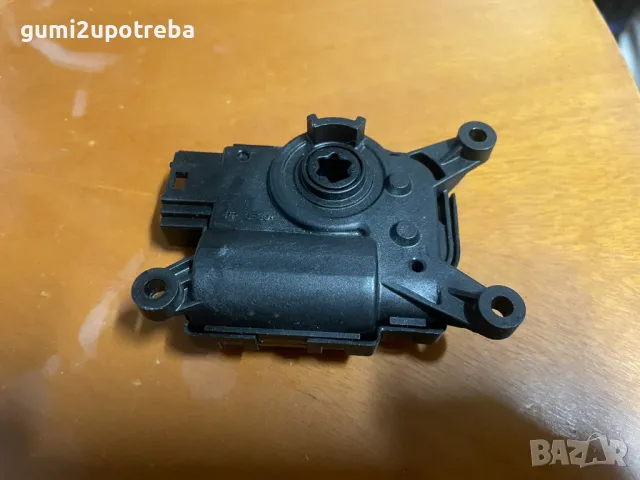 Контролно Моторче Клапи Парно VW ID.3 E11 pro, снимка 2 - Части - 48650576