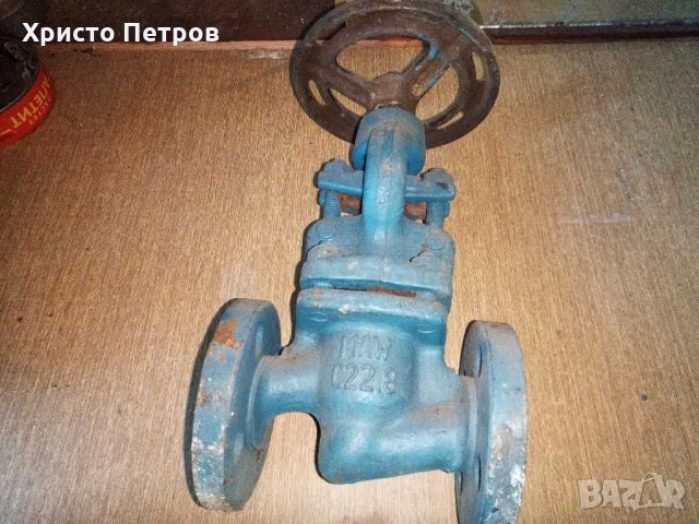 Продавам кранове, снимка 2 - Други машини и части - 29304354