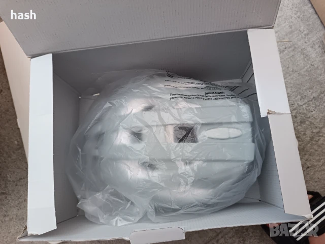 uvex i-vo cc - Лека универсална велосипедна каска, р-р 52-57 см., снимка 12 - Аксесоари за велосипеди - 50885721