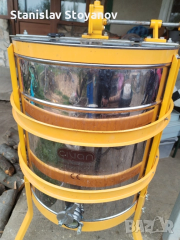 Центрофуга за мед, снимка 4 - За пчели - 52183826