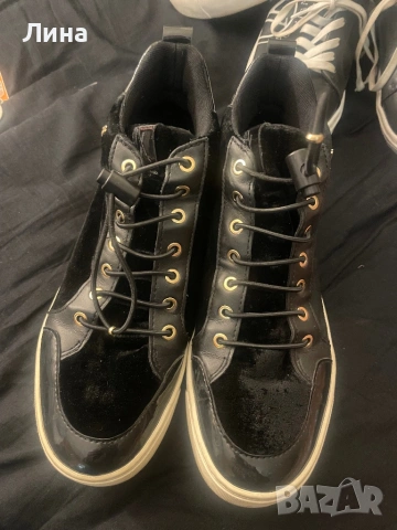 Страхотни обувки ,маратонки,боти, снимка 18 - Дамски обувки на ток - 45510316