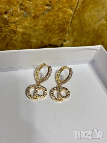 обеци louis vuitton chanel Bvlgari christian dior fendi , снимка 18 - Обеци - 50653301