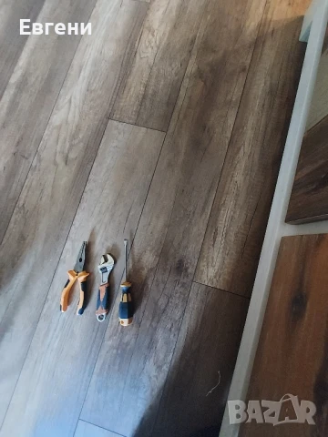 клещи и ключове  и камани, снимка 2 - Клещи - 50520186