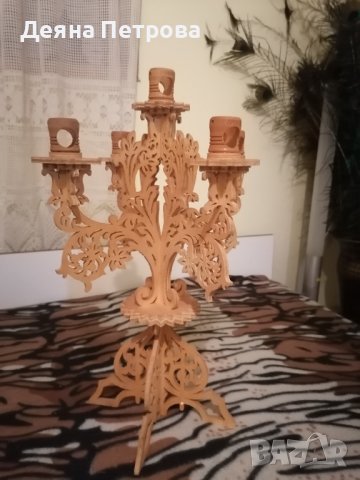 Свещник. Дърворезба. 