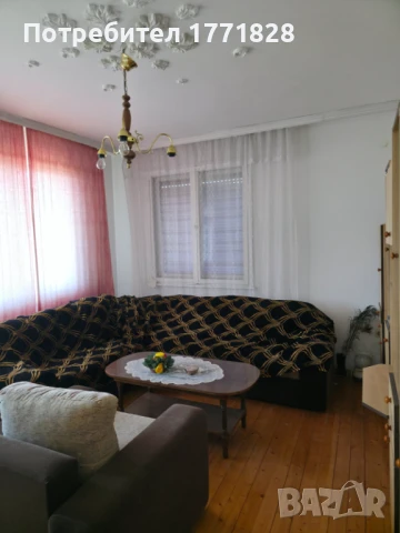 Етаж от къща на цената на апартамент, сутеренна стая, таванско помещение гр. Пловдив, Прослав , снимка 1