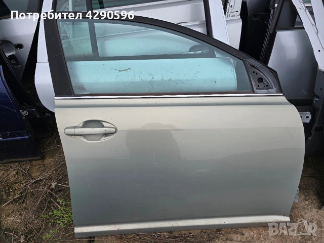 Врата предна дясна за Toyota Avensis / Тойота Авенсис 2003-2009г.