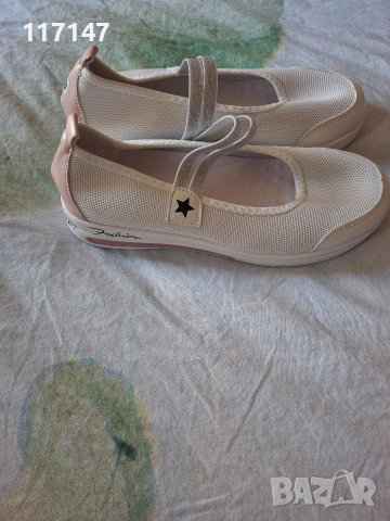 страхотни спортни обувки номер 39, снимка 3 - Маратонки - 54317769