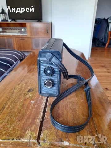 Старо радио,радиоприемник Гиала 407, снимка 2 - Антикварни и старинни предмети - 53988026