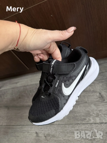 Детски маратонки Nike , снимка 6 - Детски маратонки - 56277902