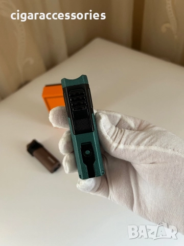 Запалка за пури с 4 турбо пламъка и пънч - 2 цвята, снимка 5 - Запалки - 52800336
