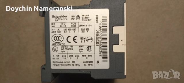 Контактор Schneider Electric LC1K0910M7, снимка 2 - Резервни части за машини - 53142132