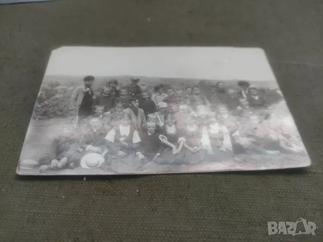 Продавам стари снимки : " Малък Гарибалди " Хаджолян Варна, деца с носии,военен със  сабя, Олу -Дере, снимка 3 - Колекции - 47314944