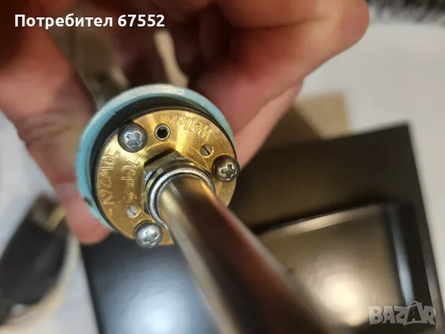 Станция за запояване RS 591-297 с поялник Weller, снимка 5 - Поялници и запояване - 56235655