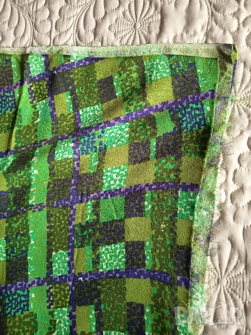 Плат коприна 245Х86см., снимка 2 - Платове и дамаски - 53917682