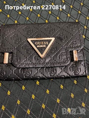 Портфейл GUESS, снимка 1 - Портфейли, портмонета - 37331238