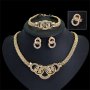 Позлатен дамски комплект , снимка 1 - Колиета, медальони, синджири - 38264375