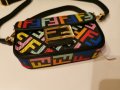 Фенди Fendi чанта-уникална, снимка 1 - Чанти - 42183708