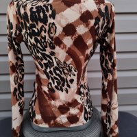 Дамска блуза с дълъг ръкав в кафяво-бежав цвят -модел 33, снимка 5 - Блузи с дълъг ръкав и пуловери - 39225133