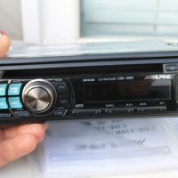 Радио за автомобил ''ALPINE-CDE-120R'', снимка 3 - Аксесоари и консумативи - 40603901