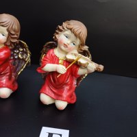 Ангели с червена одежда, изработени  от висококачествен полирезин -модел А и Б , снимка 6 - Статуетки - 42690019
